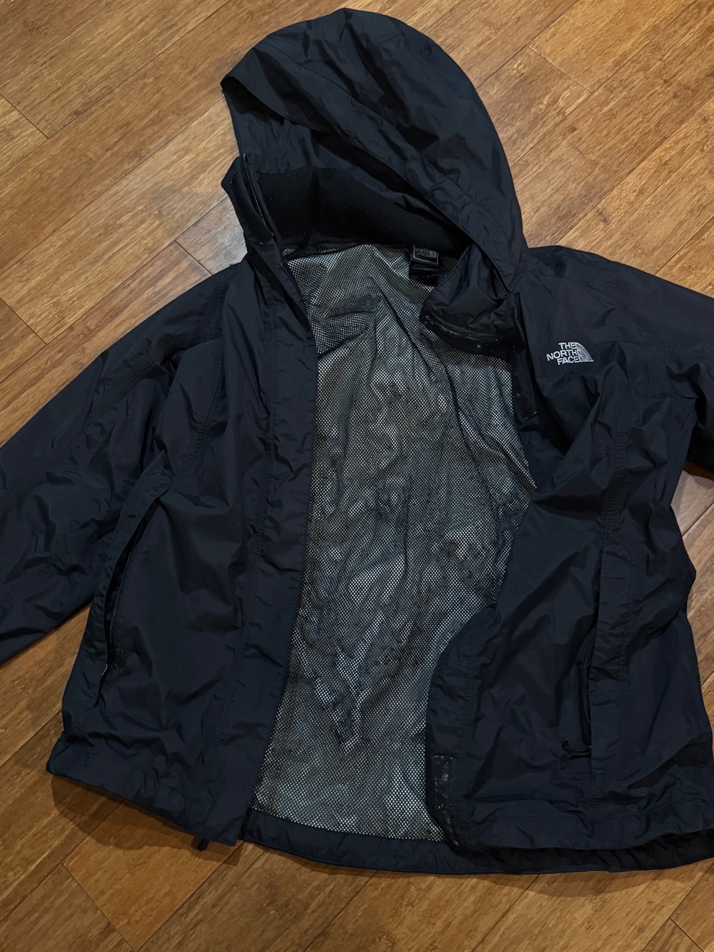 The North Face Dryvent rain jacket medium